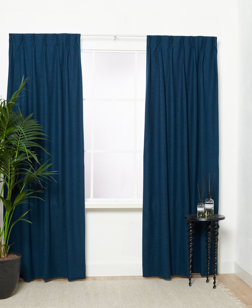 Brooklyn Donkerblauw 600