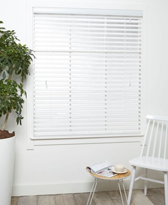 houten-jaloezieen-trend-wit